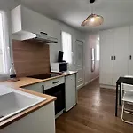 Leo - Cosy Entierement Renove Avec Courette וישי