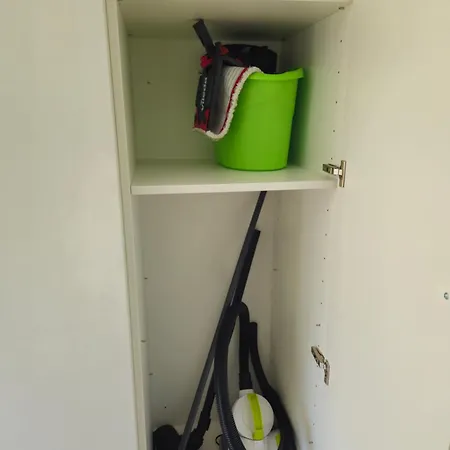 Leo - Cosy Entierement Renove Avec Courette 아파트 *